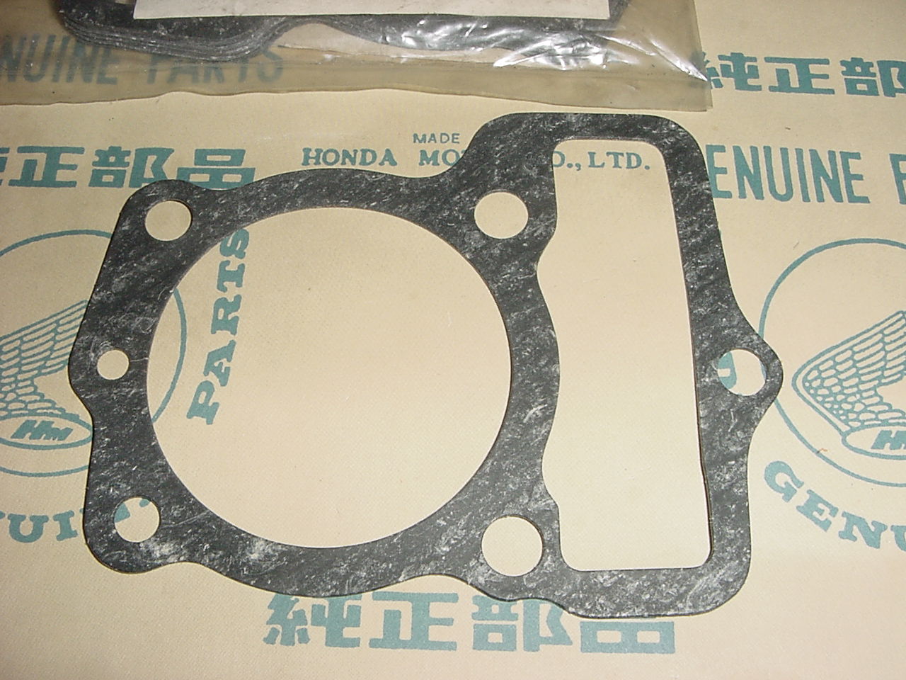 Gasket, cylinder