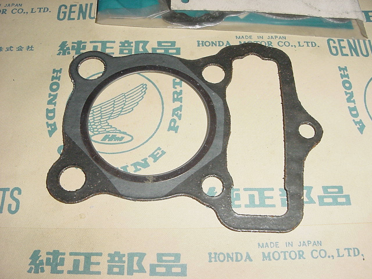 Gasket, cylinder head