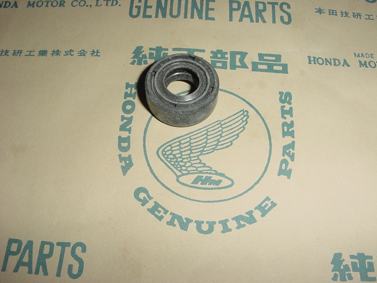 Oil seal, 11.6x24x10