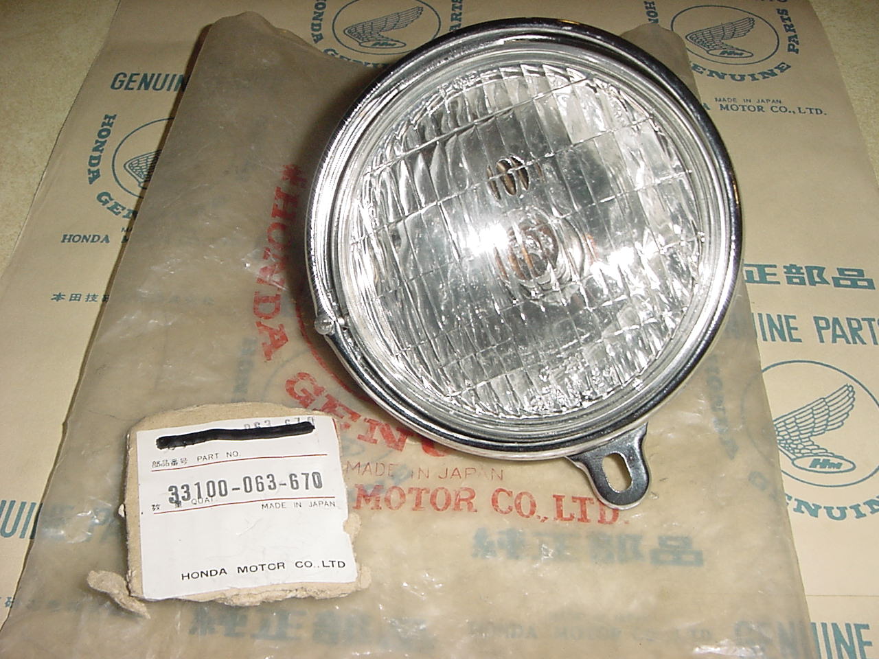 33100-063-670 | HEADLIGHT ASSEMBLY. HONDA PART NUMBER 33100-063-670. THIS IS FOR HONDA Z50AK1, Z50AK2, PC50.